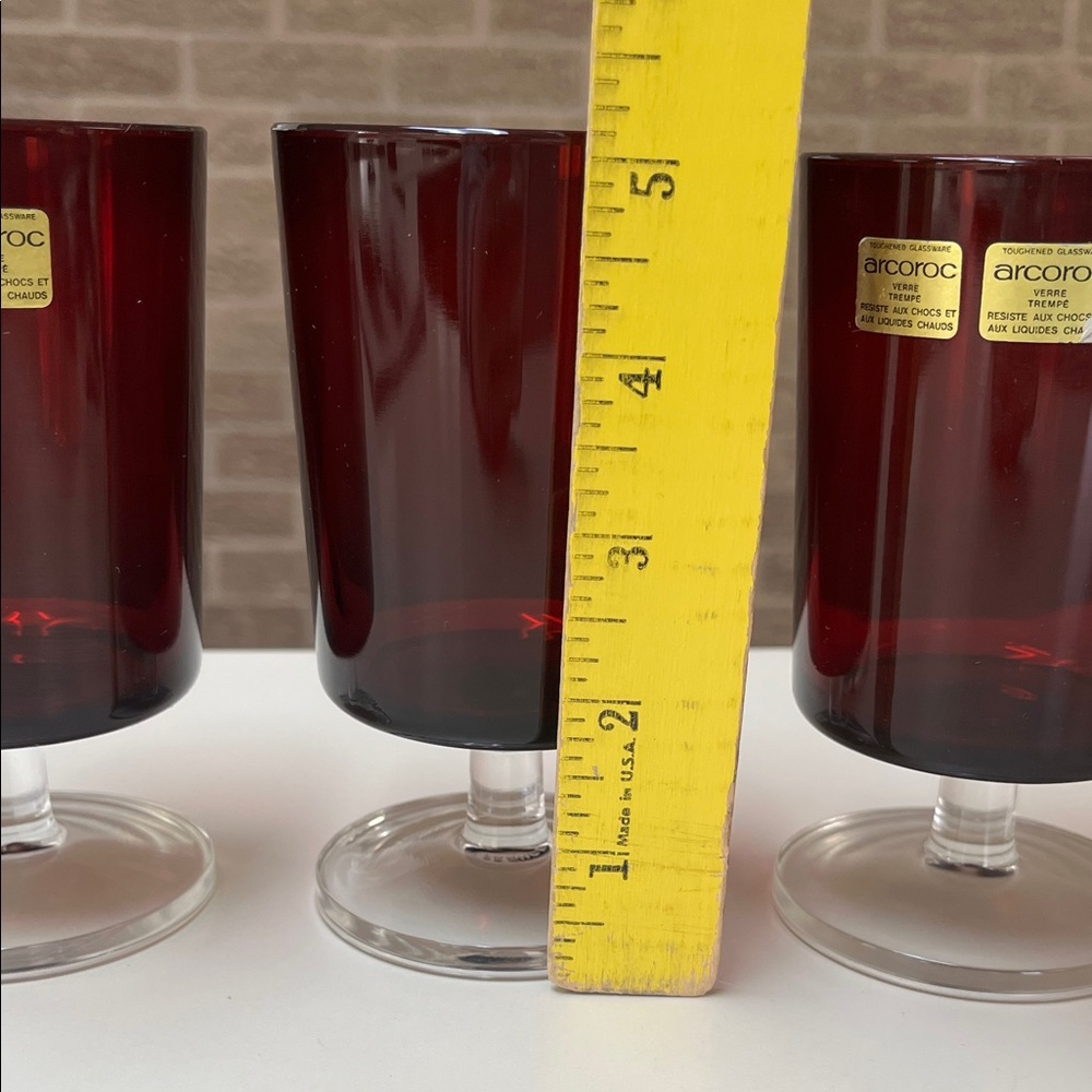 Arcoroc Ruby Red Glass Goblets - Set of 4 - Picture 4 of 11